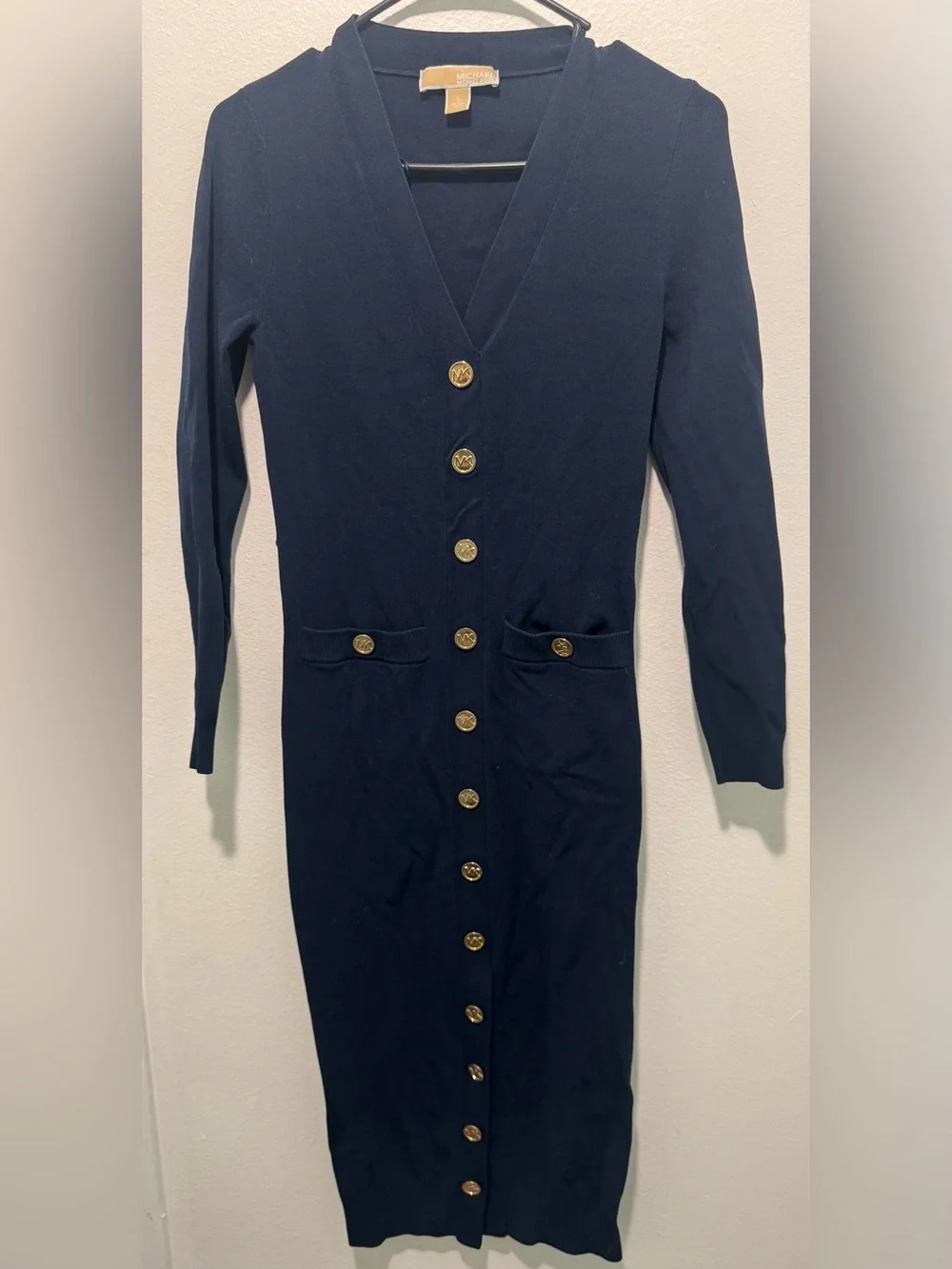 Michael Kors Navy Button-Front V-Neck Midi Dress - Picture 4 of 7